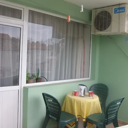 Къща за гости златна котва - анди Обзор