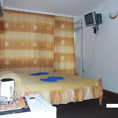 Zlatna Kotva - Andi Guest house 2*
